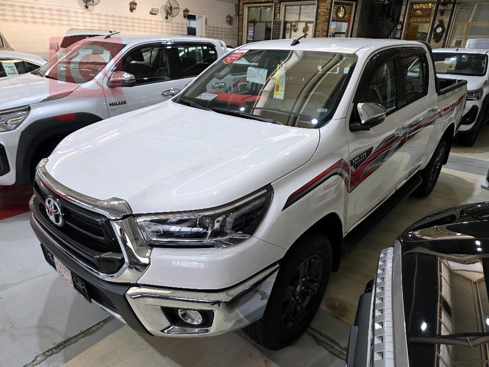 تۆیۆتا هایلۆکس